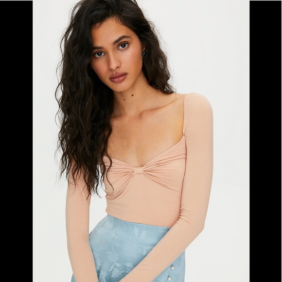 Aritzia Wilfred Sonnet Top NEW!! - Picture 1 of 8